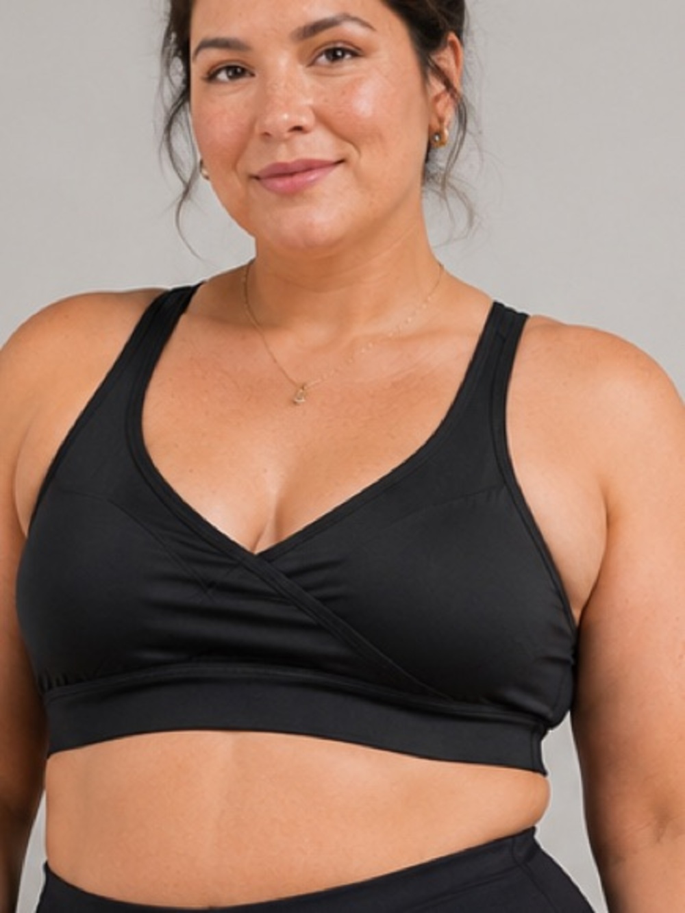 tek gear Black Wireless V-Neck Crossover Sports Bralette